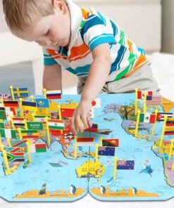 Wooden World map with 30 Flags